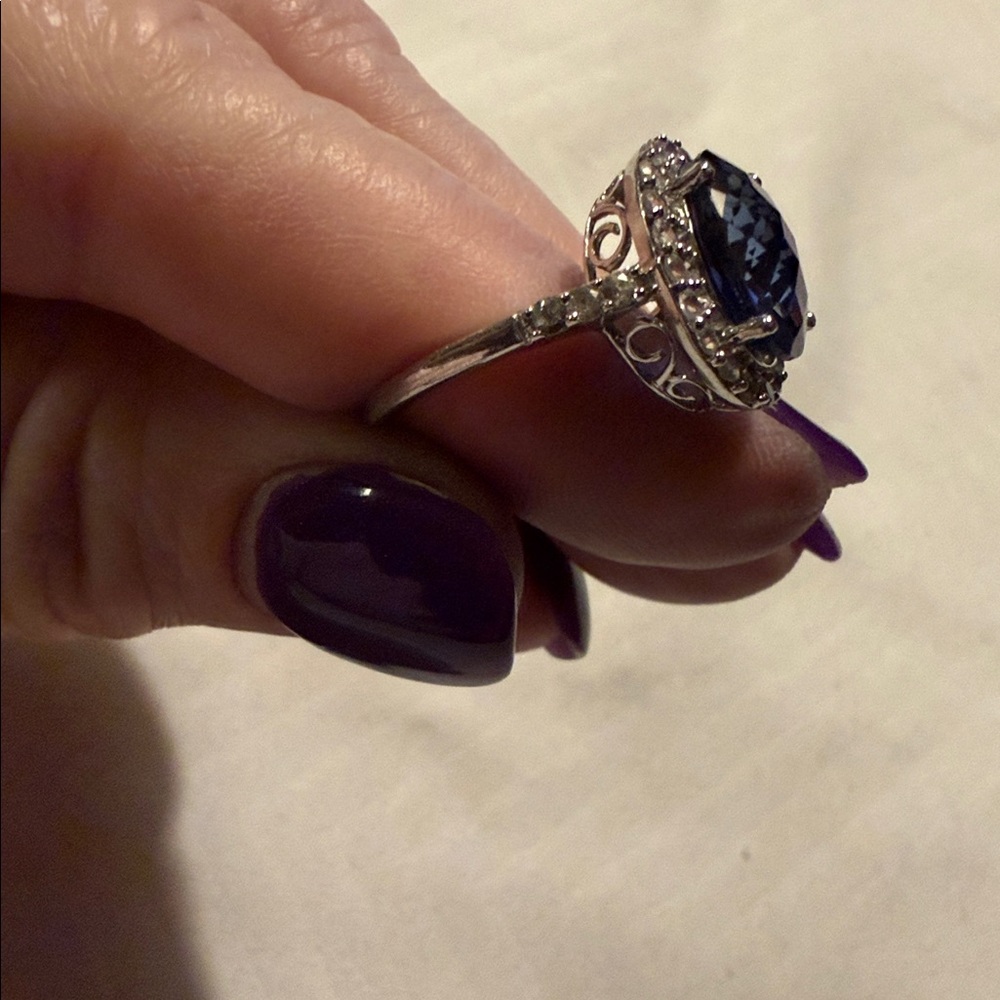 Kay Jewelers elegant lab grown Sapphire set - Picture 2 of 5
